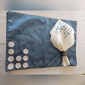 Placemats and napkins slate blue and cream.Set of 4 Vintage Pier 1